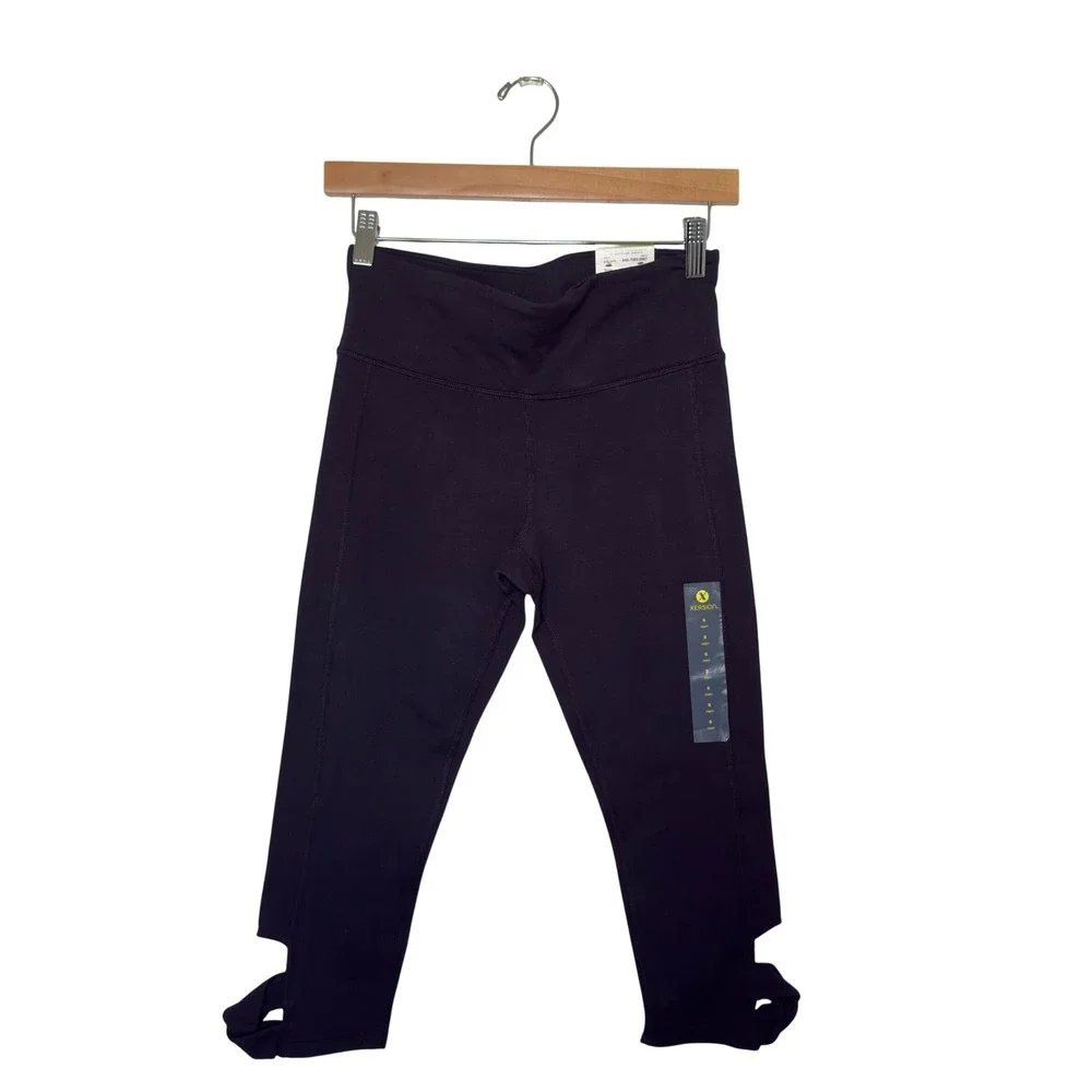 Xersion Small Black‎ Mid Rise Fitted Capri Key Pocket Stretch Pants Workout
